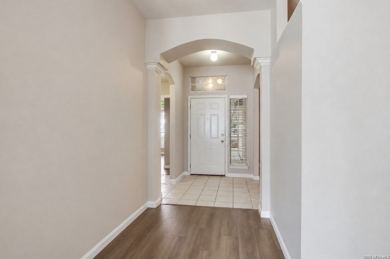1136 Berry Creek Dr - Photo 3 of 26