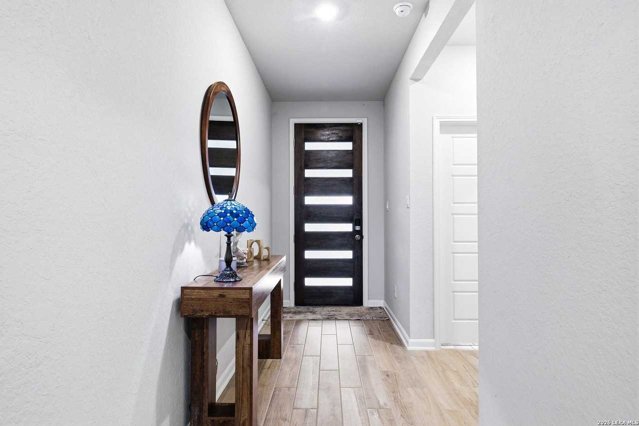 29503 Frontier Way - Photo 3 of 30