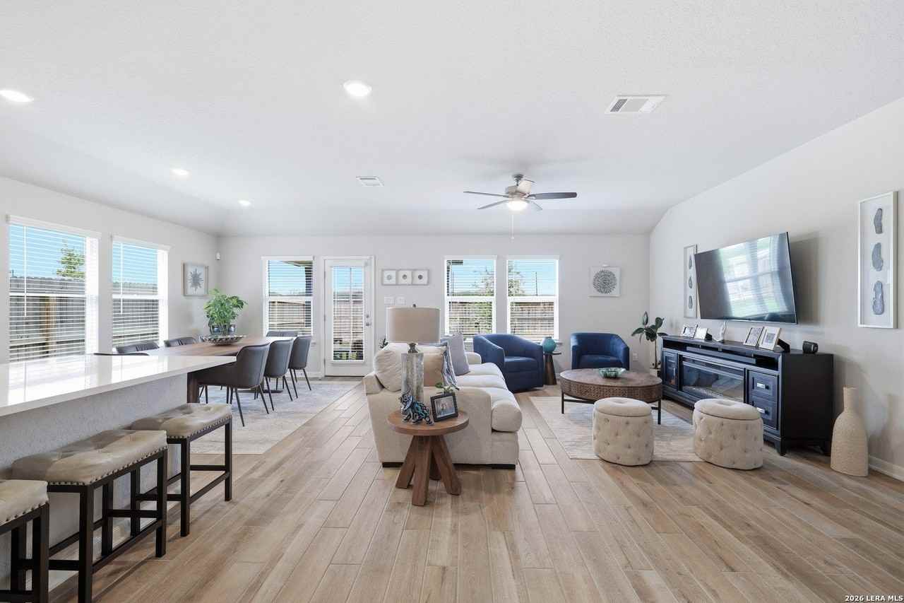 29503 Frontier Way - Photo 5 of 30