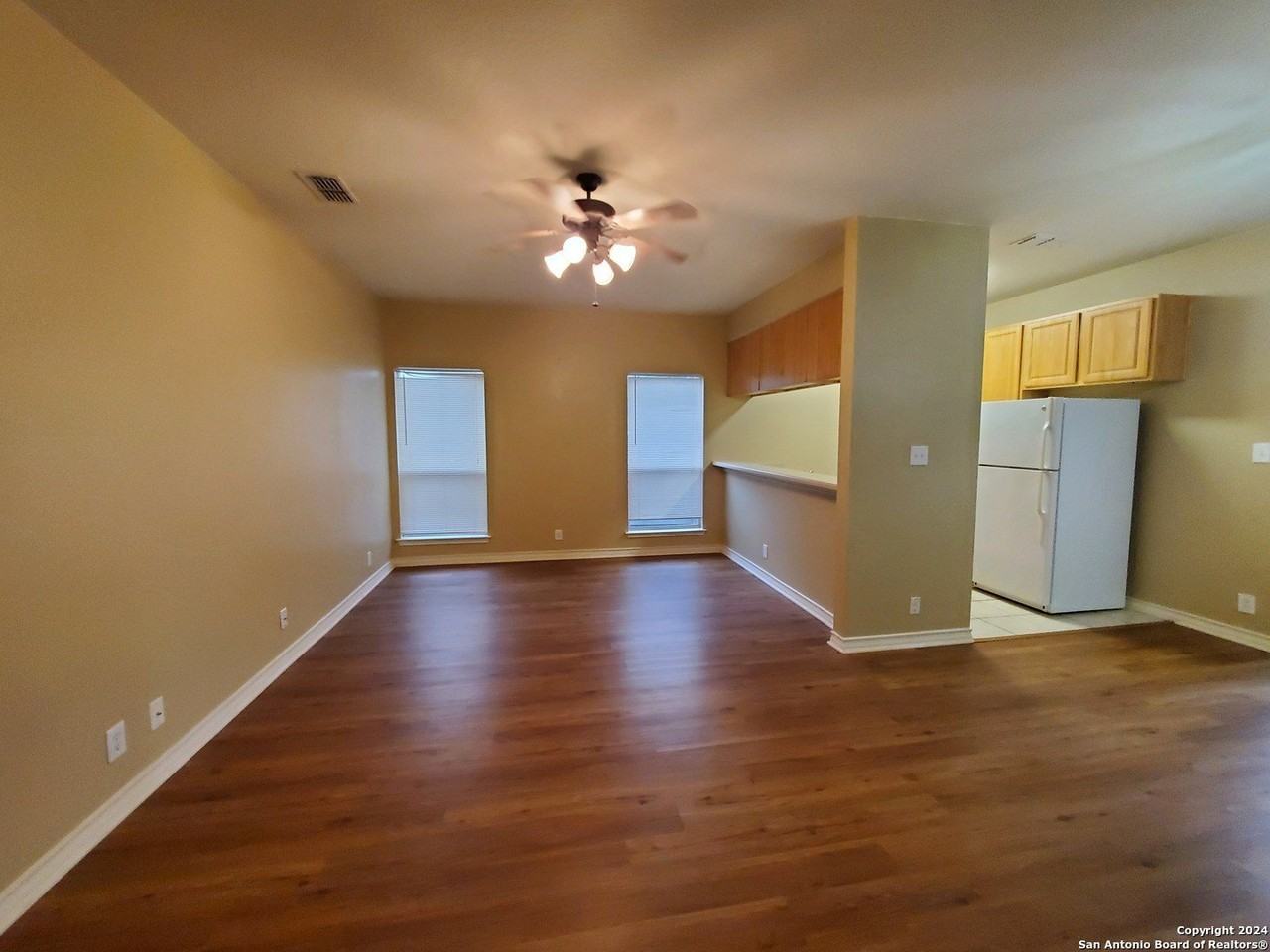926 Misty Acres Dr - Photo 7 of 17