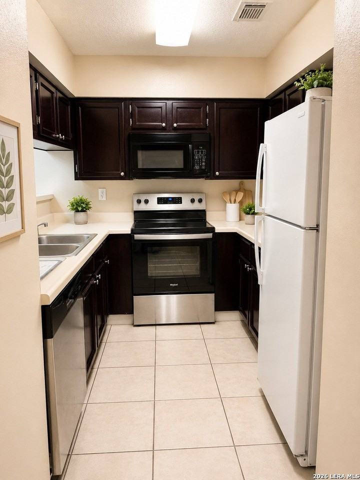 10527 Perrin Beitel Rd #A204 - Photo 4 of 13