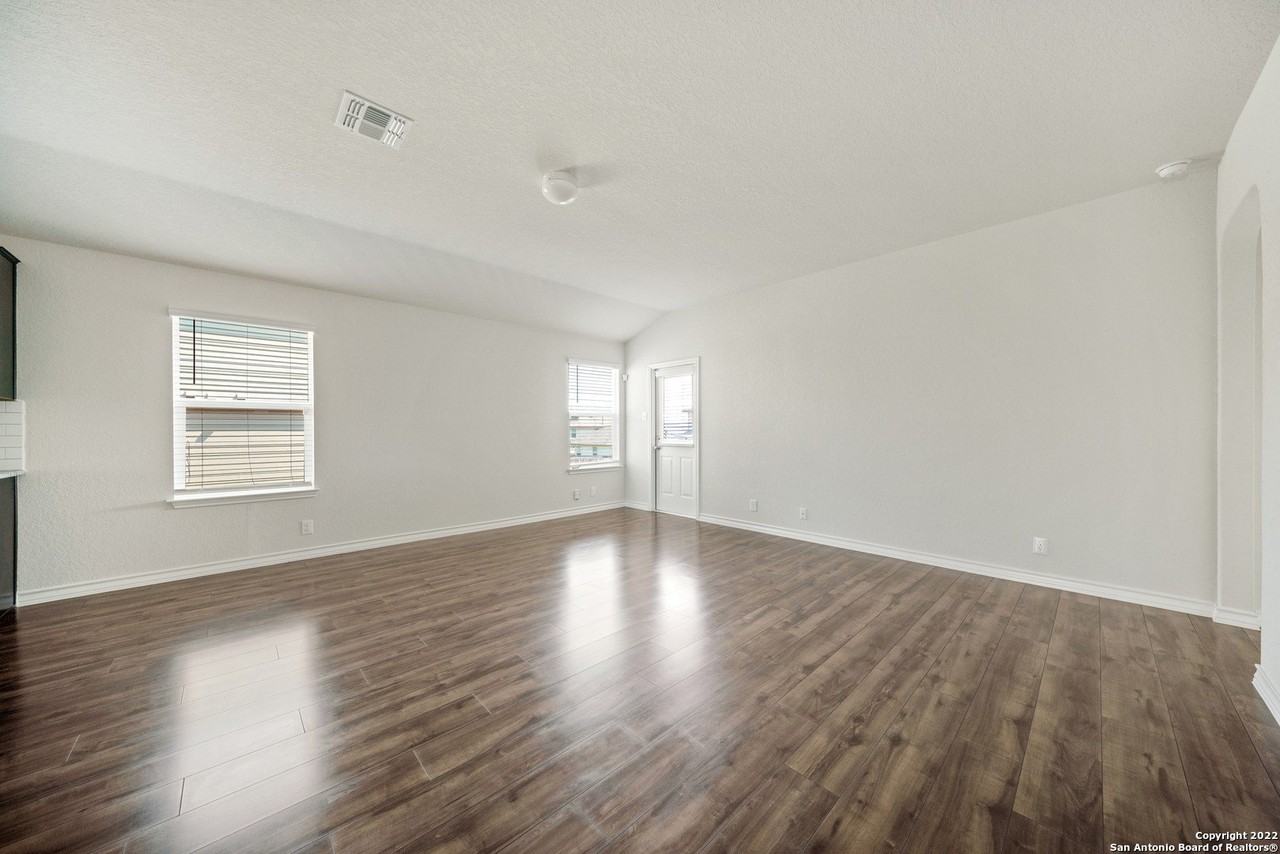 213 Gravel Gray - Photo 6 of 26