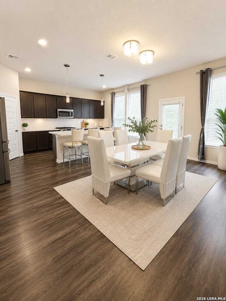 6710 Encore Oaks - Photo 5 of 17