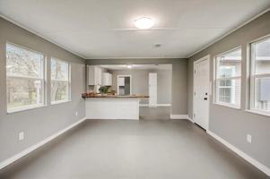 featured image of 720 E Guadalupe St #1