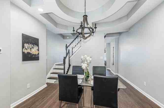 1715 E Oliver St Rm 2 #2 - Photo 6 of 11