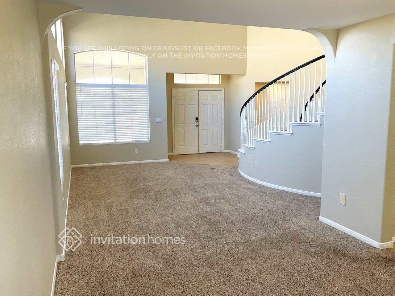 8104 Marin Pointe Ave - Photo 2 of 11