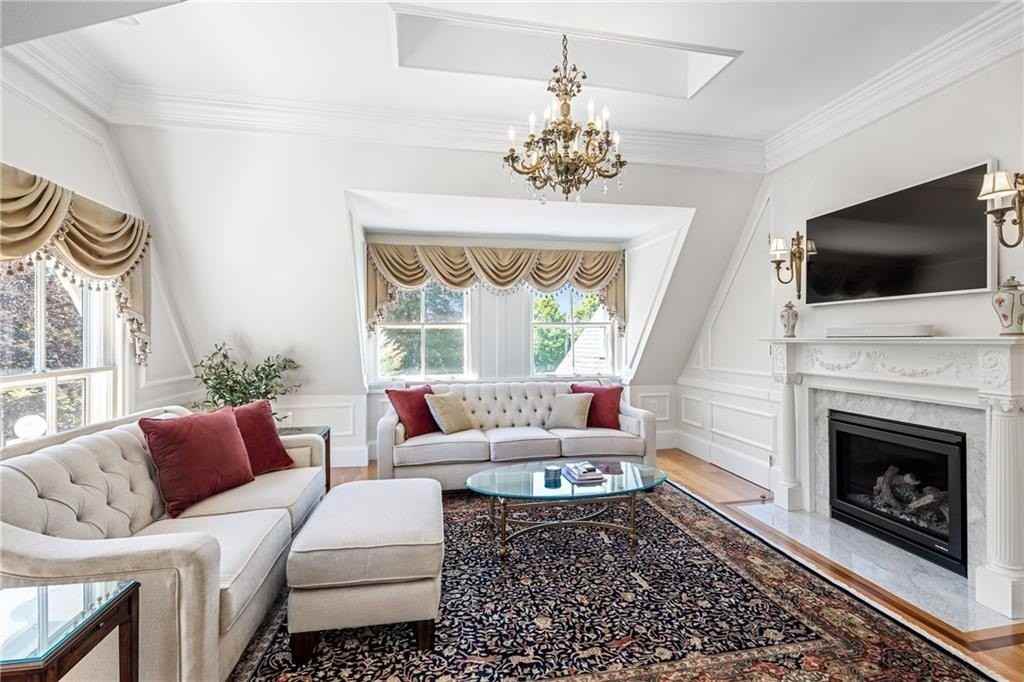 541 Bellevue Ave #5 - Photo 5 of 25