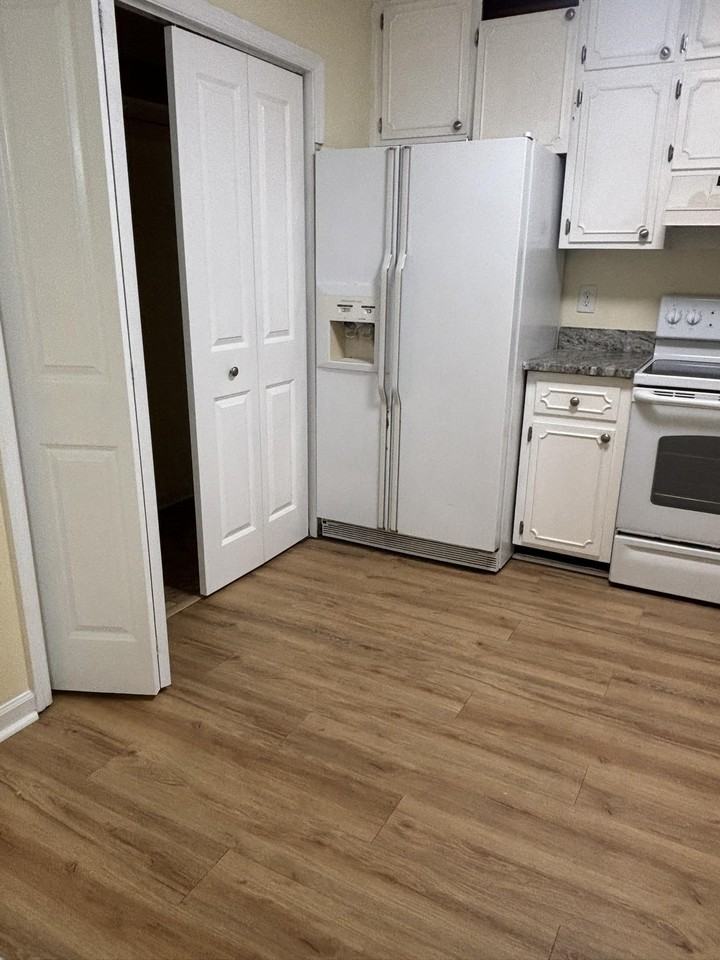 552 Teal Ln - Photo 5 of 27