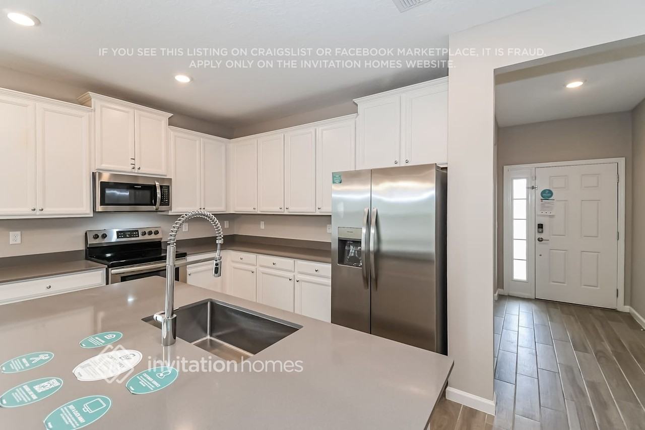 7954 Thyme Trl - Photo 6 of 22