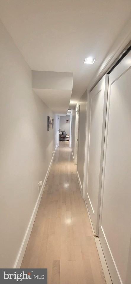 41 Q St Nw #B - Photo 4 of 22