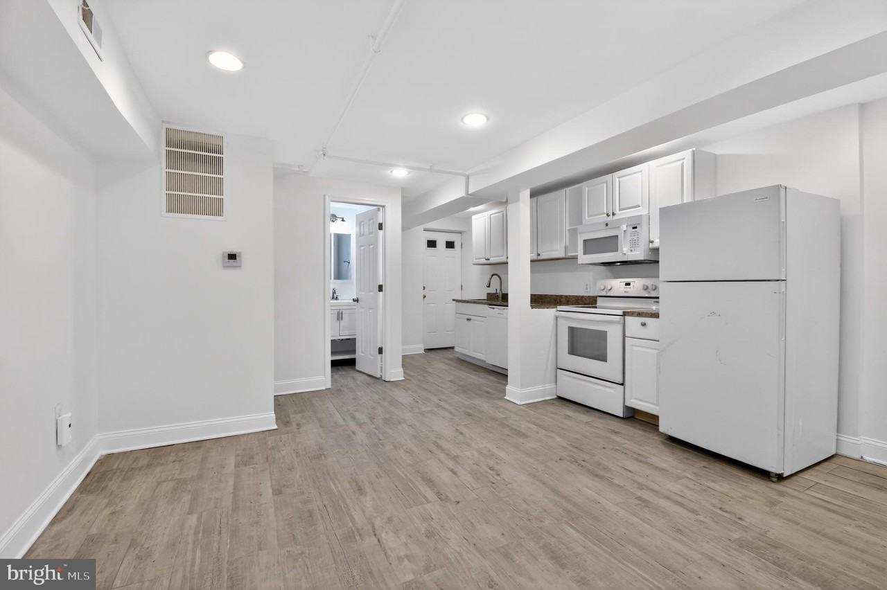 1707 N Capitol St Ne #1 - Photo 4 of 11