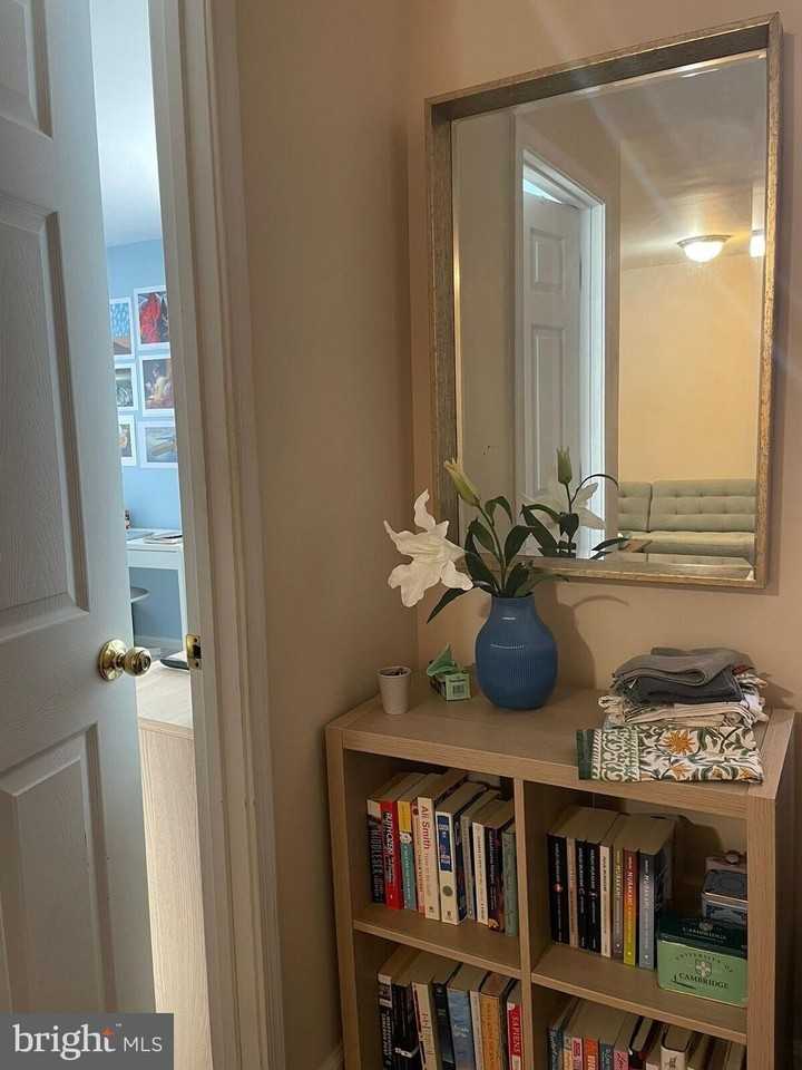 1420 Harvard St Nw #403 - Photo 2 of 17