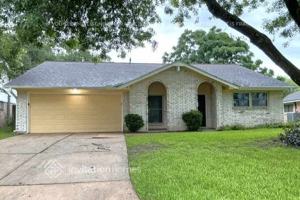 featured image of 2104 Yorktown Ct N