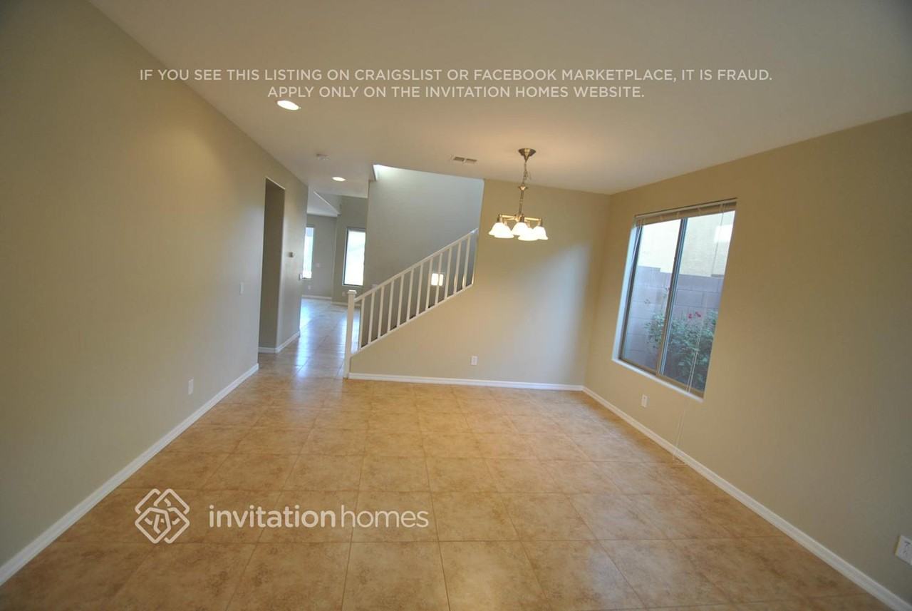29357 N 67th Dr - Photo 6 of 18