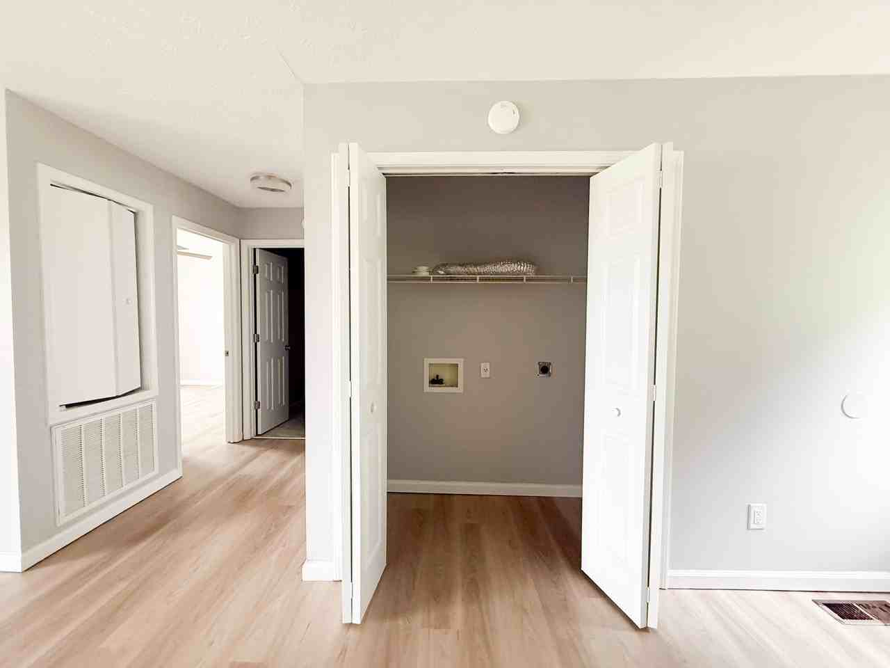 114 Judah Dr - Photo 5 of 19