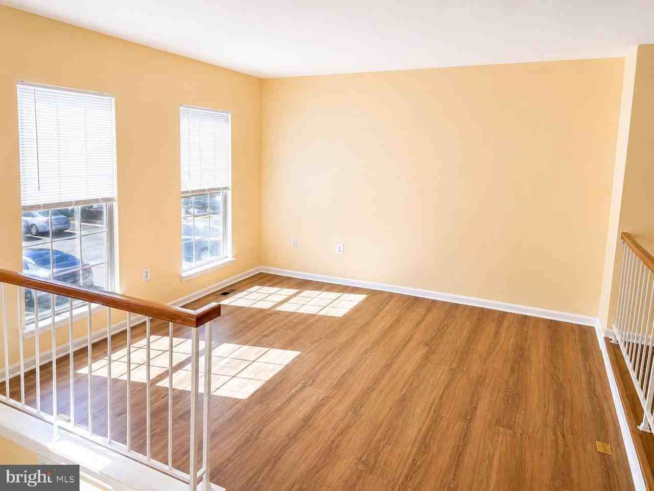 14803 Mcknew Rd - Photo 3 of 26