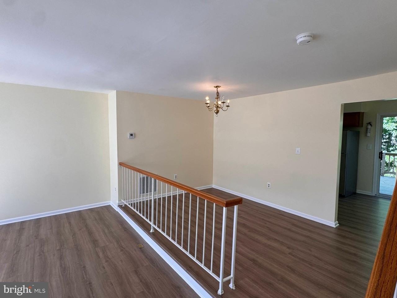 14803 Mcknew Rd - Photo 4 of 26