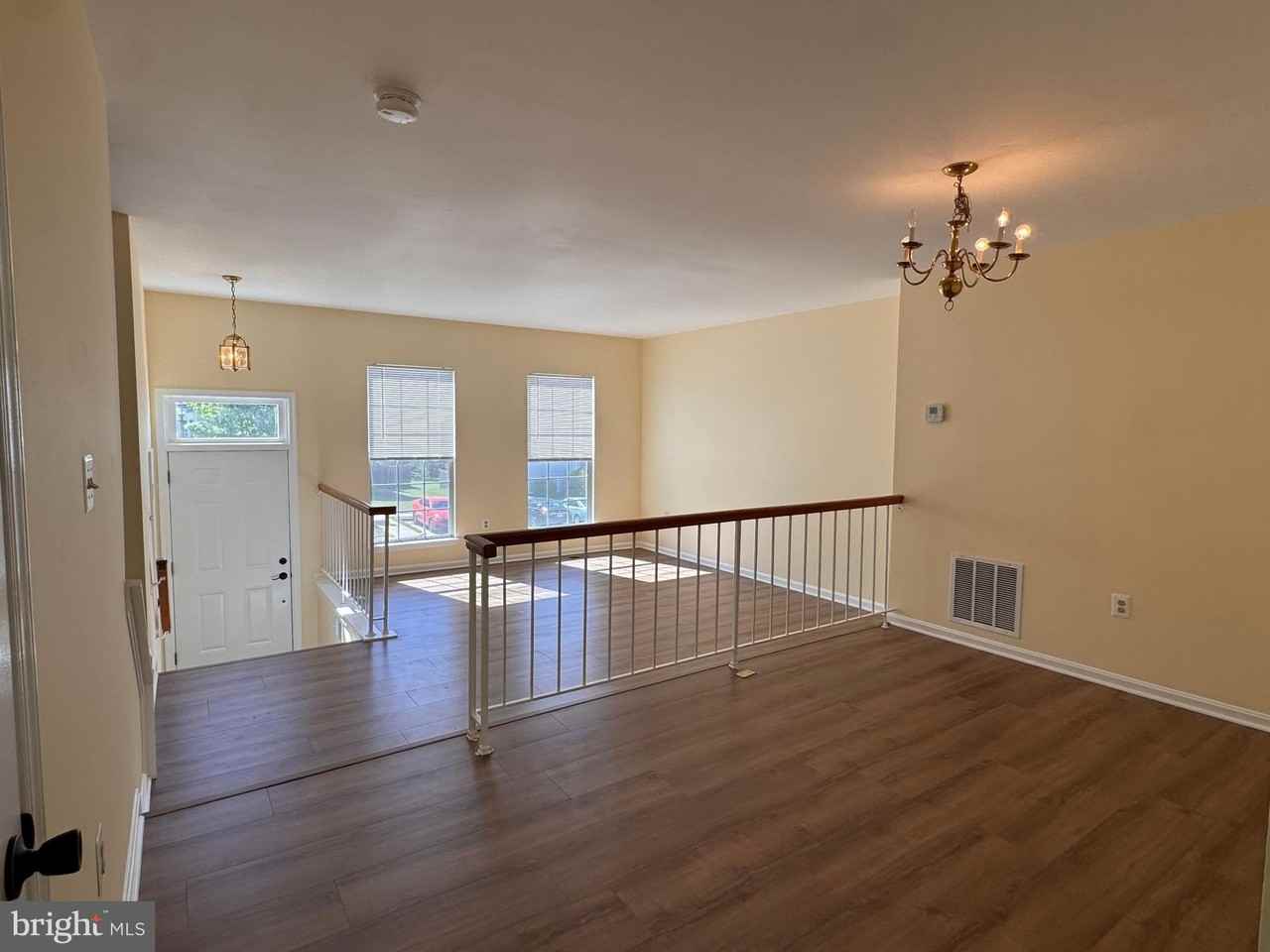 14803 Mcknew Rd - Photo 5 of 26