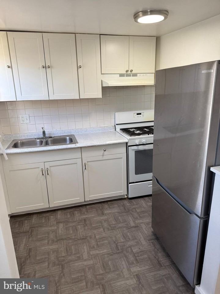 3840 28th Ave - Photo 3 of 29