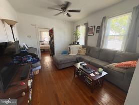 314 W 4th St - Photo 1 of 1