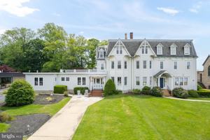 featured image of 30 W Main St #A