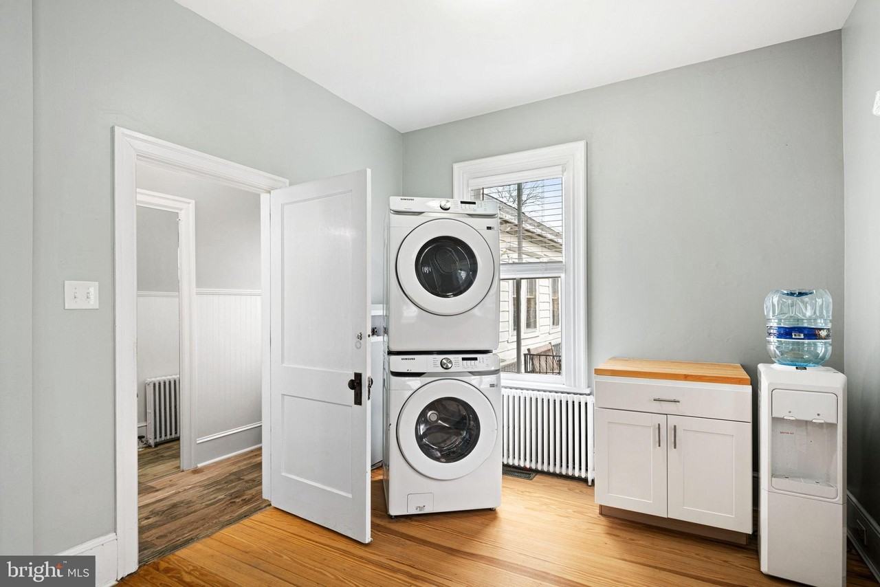 30 W Main St #A - Photo 6 of 32