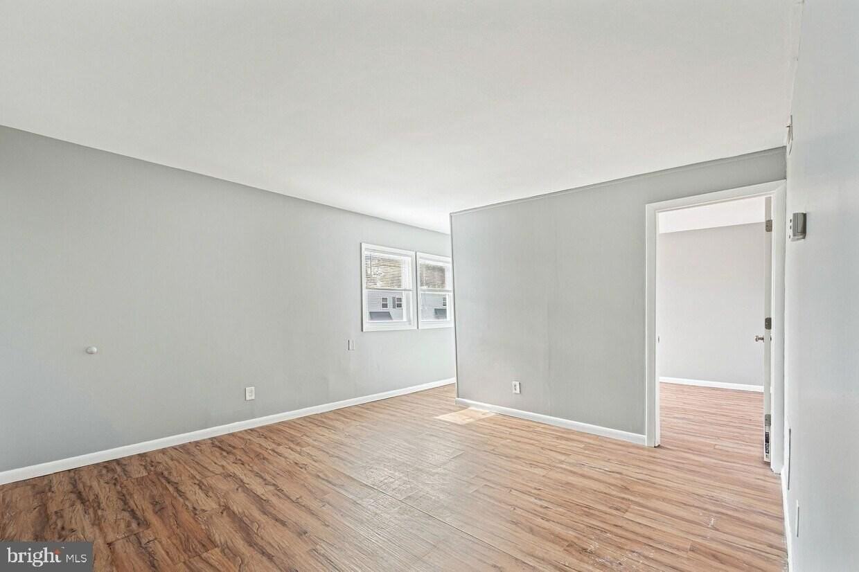 415 Hamilton Ave - Photo 6 of 21