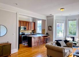 featured image of 214 E 32nd St