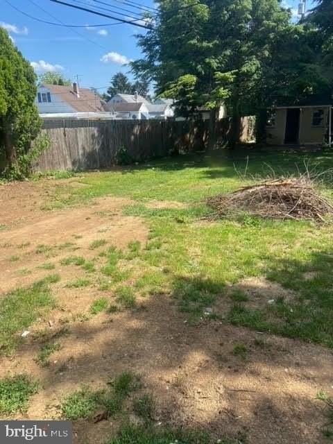 4908 Delbrook Rd - Photo 4 of 12