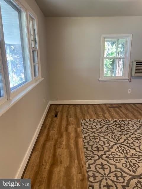 4908 Delbrook Rd - Photo 7 of 12