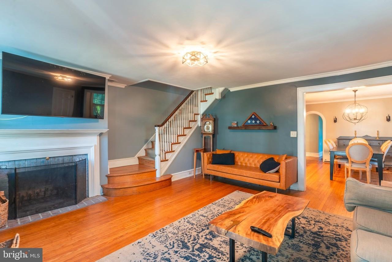 2929 Oakford Rd - Photo 3 of 32