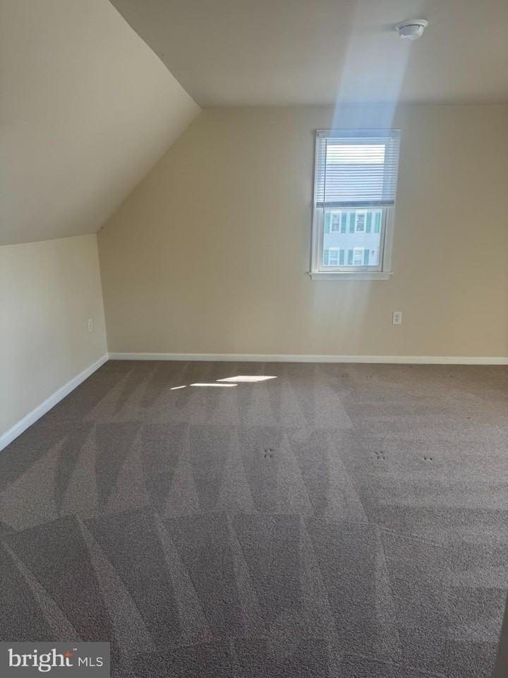 536 Bracken Dr - Photo 7 of 10