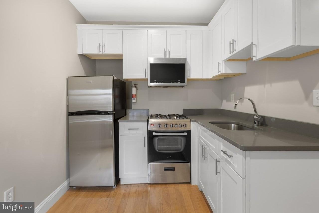 1302 N 19th St #1 - Photo 2 of 18