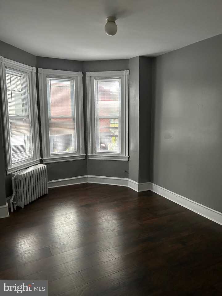 6140 Vine St #2ndFL - Photo 5 of 18