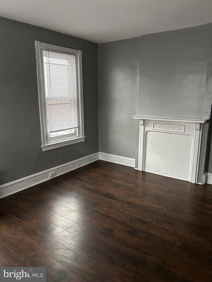 6140 Vine St #2ndFL - Photo 6 of 18
