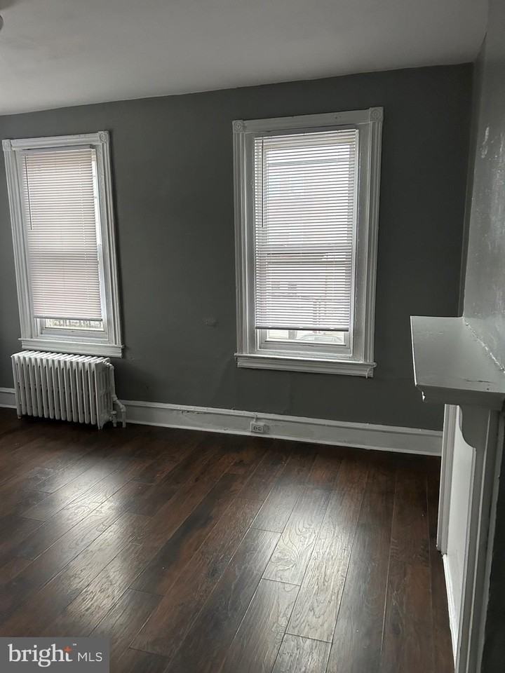 6140 Vine St #2ndFL - Photo 7 of 18