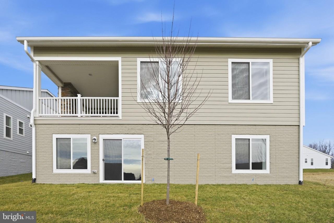 112 Betony Ct - Photo 5 of 37