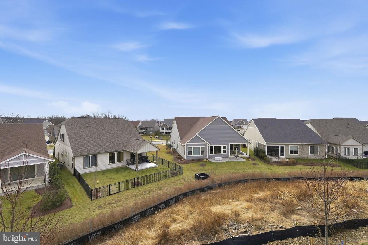 112 Betony Ct - Photo 6 of 37
