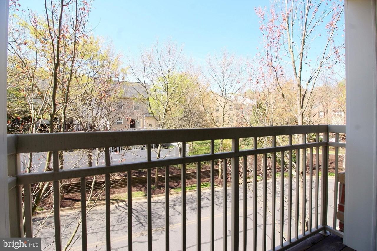 2791 Centerboro Dr #274 - Photo 6 of 22