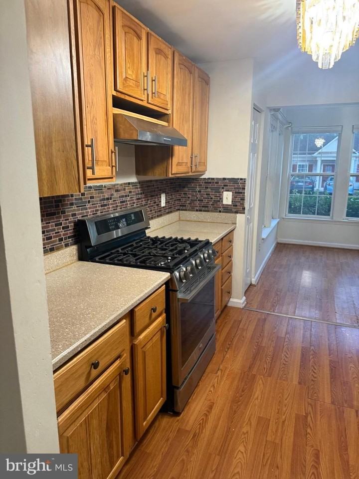 7530 Coxton Ct Unit D #112 - Photo 3 of 17