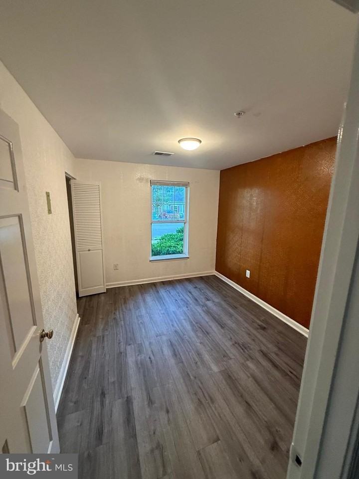 7530 Coxton Ct Unit D #112 - Photo 6 of 17
