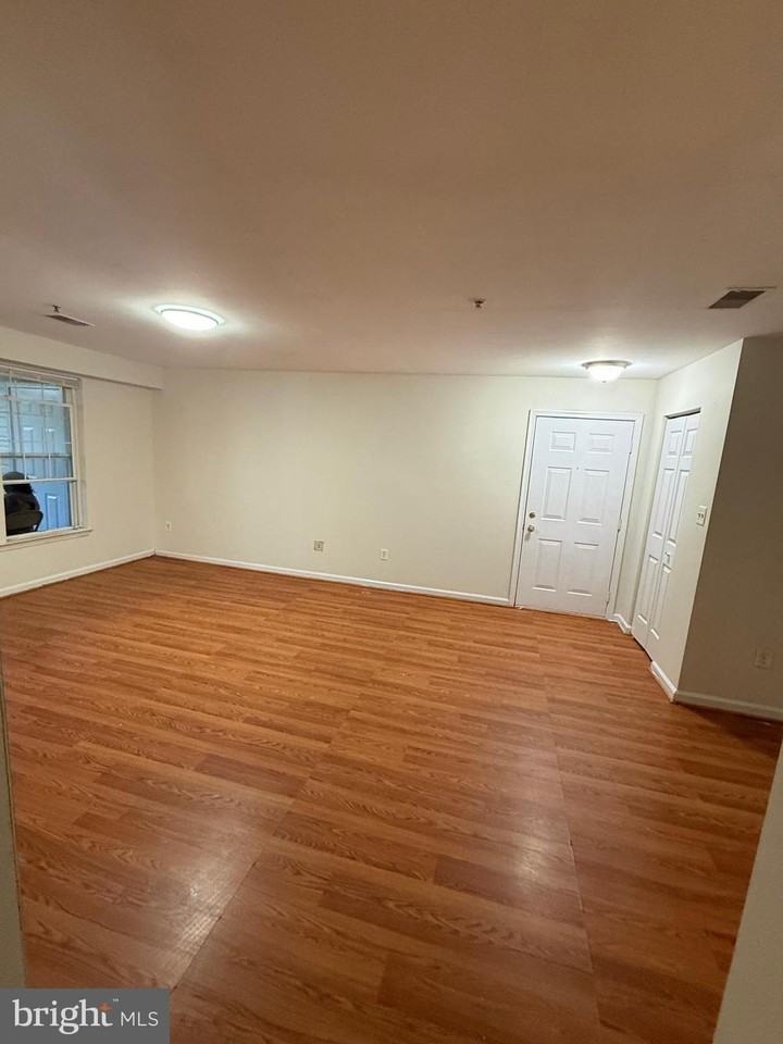 7530 Coxton Ct Unit D #112 - Photo 4 of 10