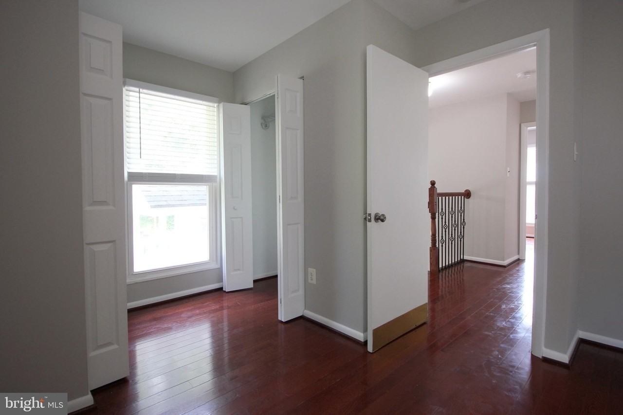 6215 Gemini Ct - Photo 7 of 30