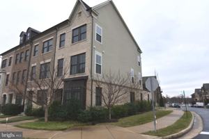 featured image of 20425 Codman Dr