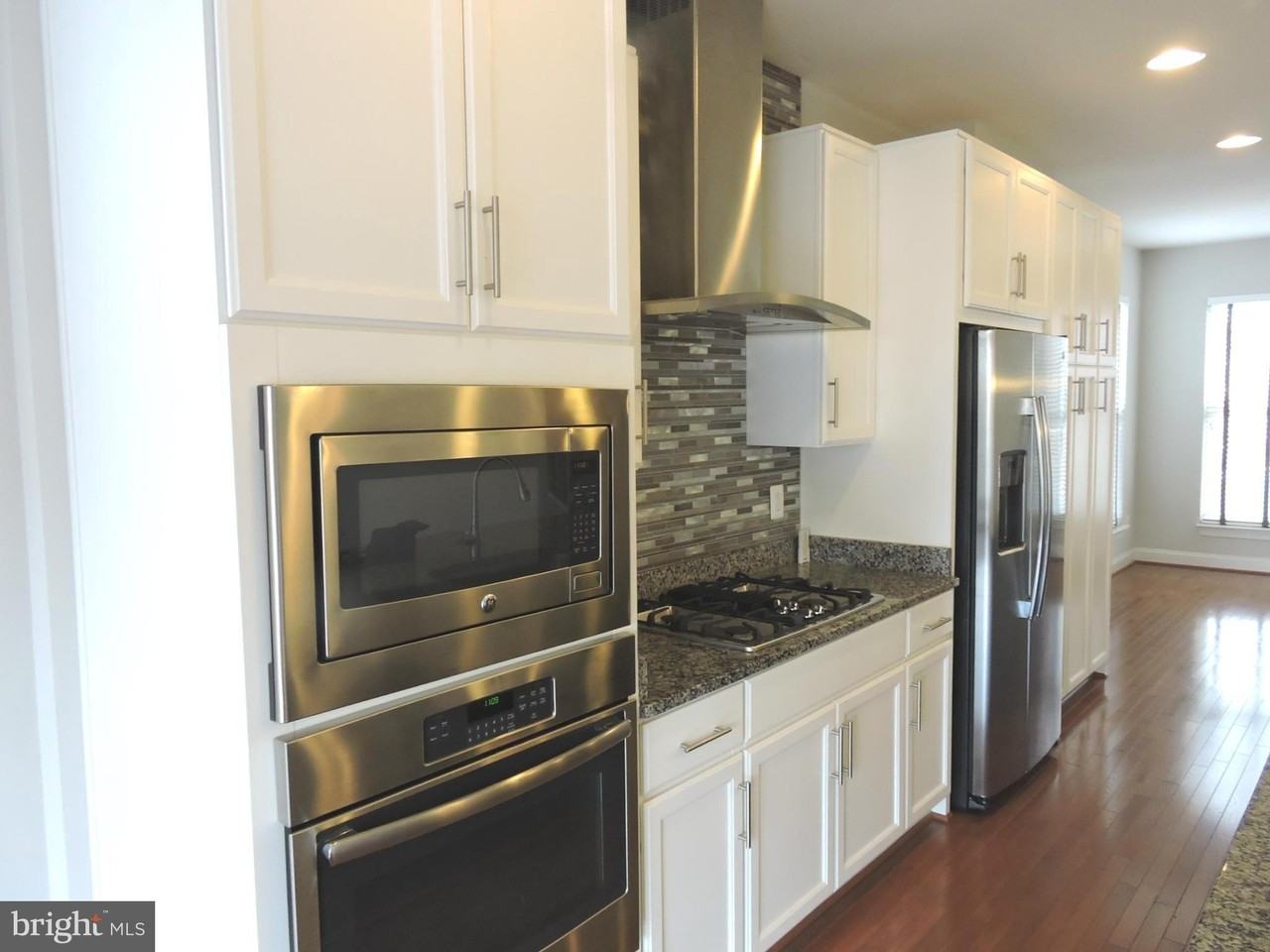 20425 Codman Dr - Photo 6 of 36