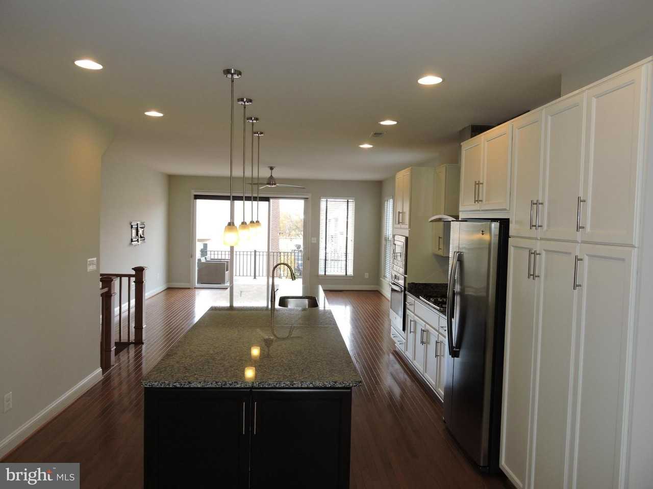 20425 Codman Dr - Photo 7 of 36