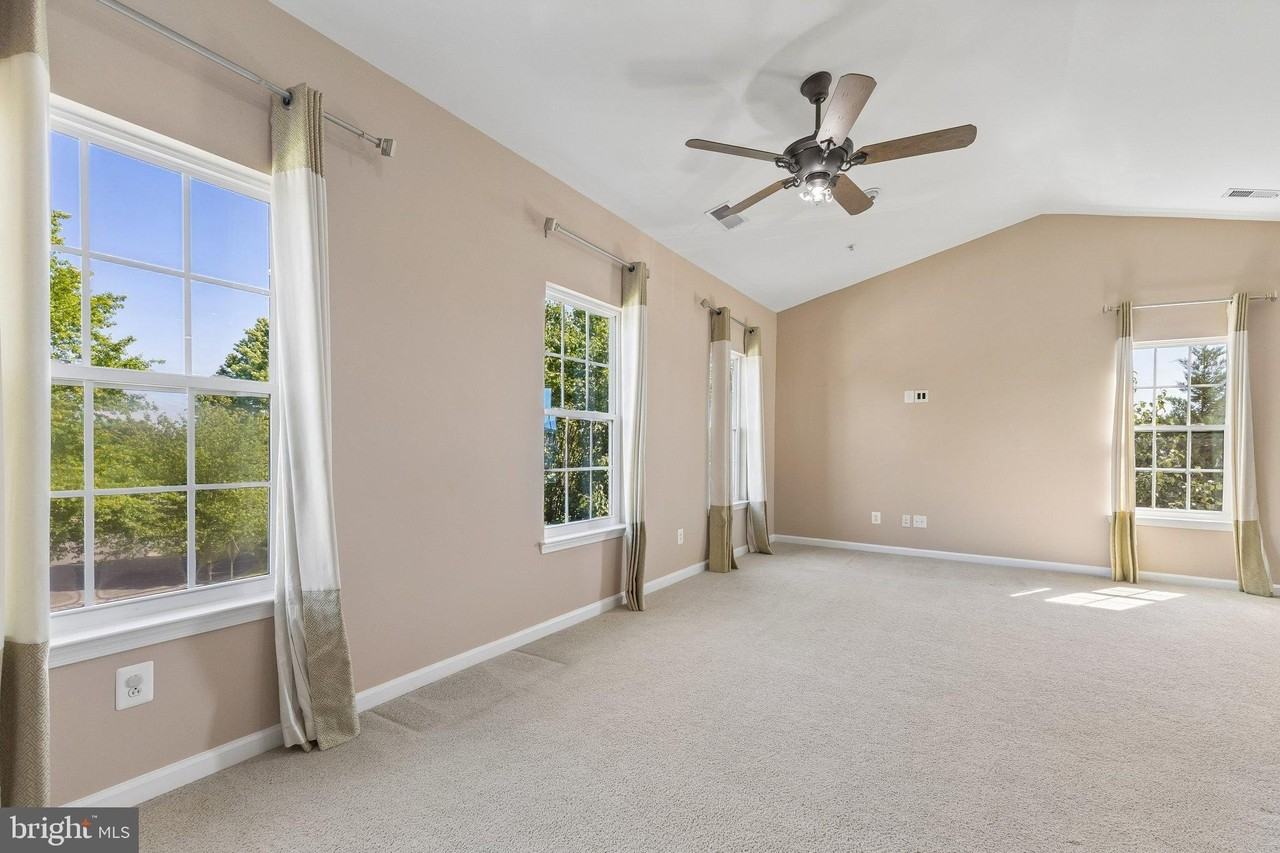 14688 Links Pond Cir - Photo 6 of 27