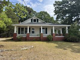 featured image of 545 Main St