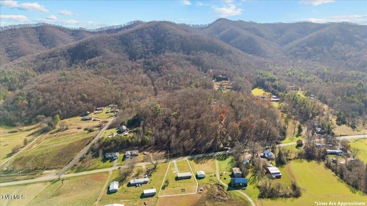 1122 Highway 107 - Photo 2 of 41