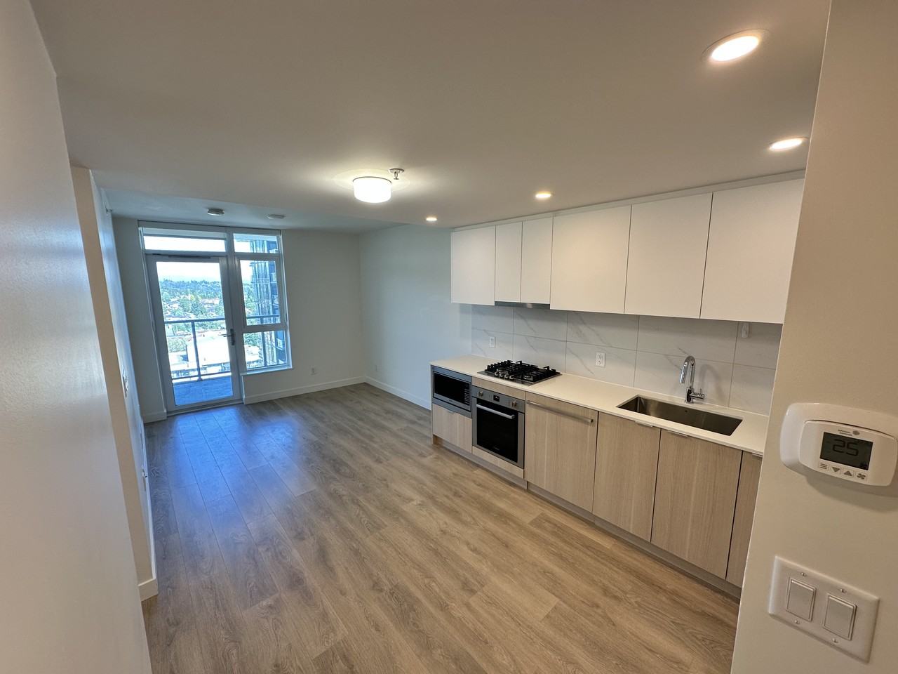 308 Alderson Avenue #2708 - Photo 5 of 8